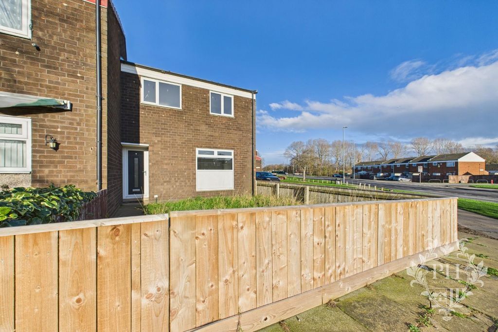 Property photo 1 of 10 Cam02002G0-Pr0234-Still010.Jpg