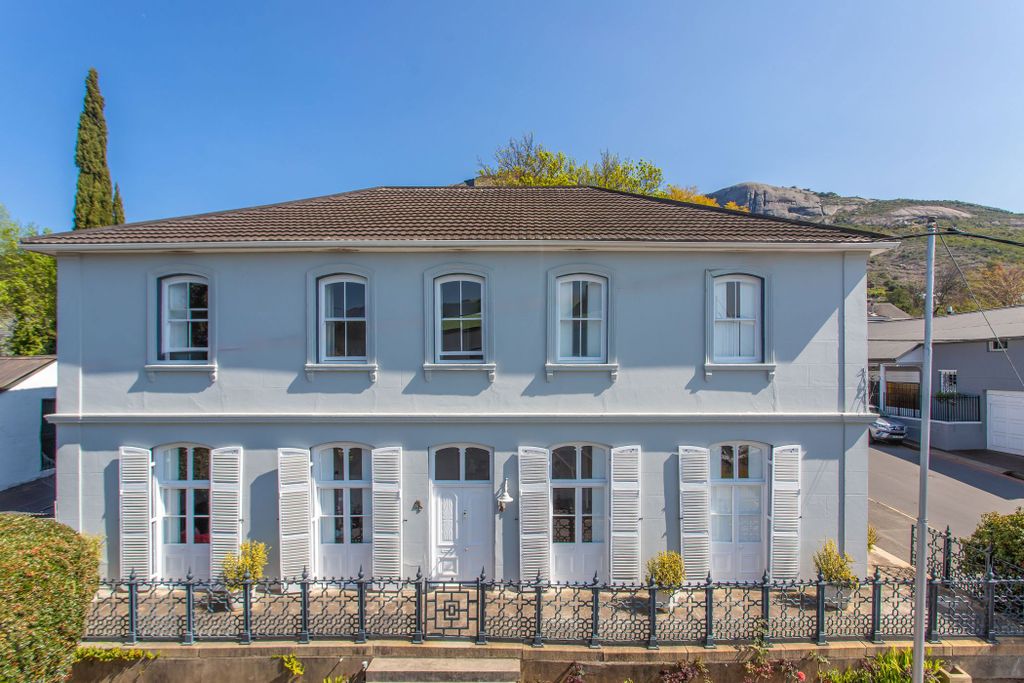 Property photo 1 of 54 Tk1707708