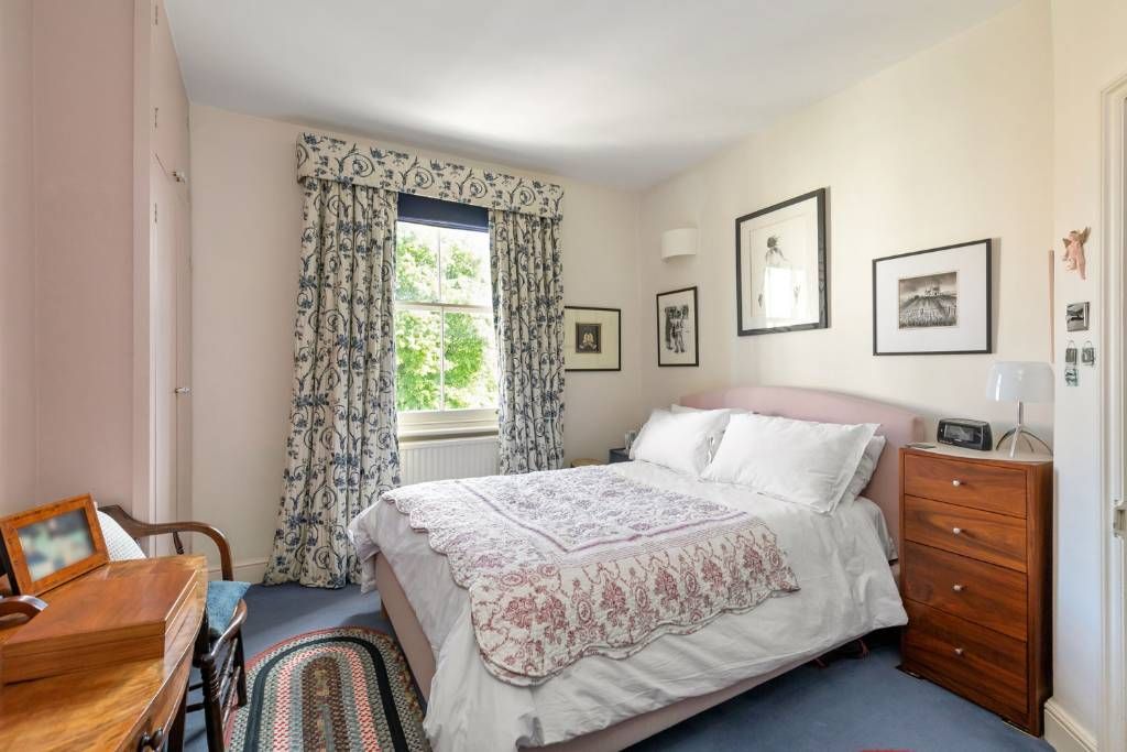 Property photo 2 of 11 Image