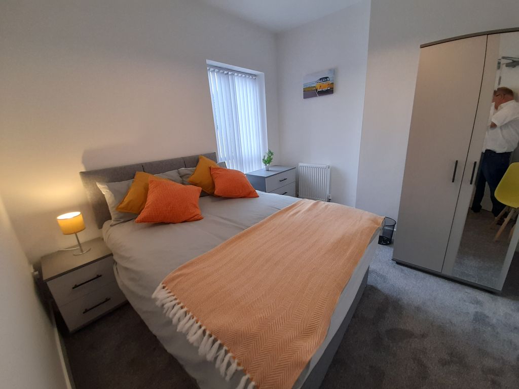 Property photo 2 of 3