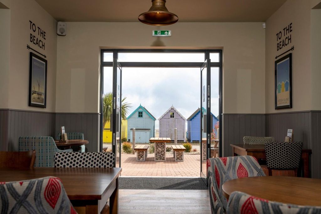 Property photo 2 of 7