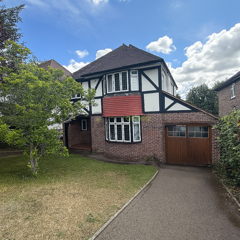 Property photo 3 of 17 E27E3487-614F-45Dd-Aeff-3511B6459B87