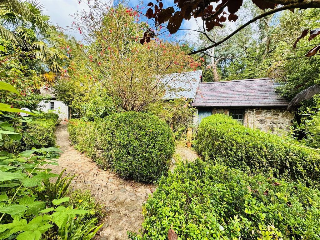 Property photo 2 of 37 Picture No. 09