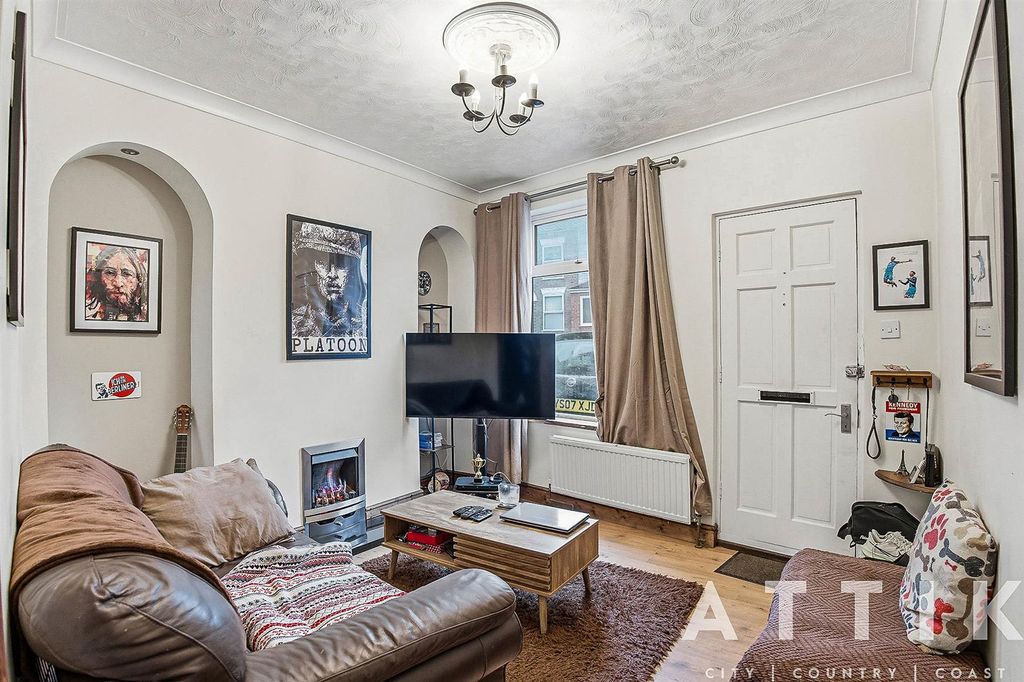 Property photo 2 of 28 2.Jpg