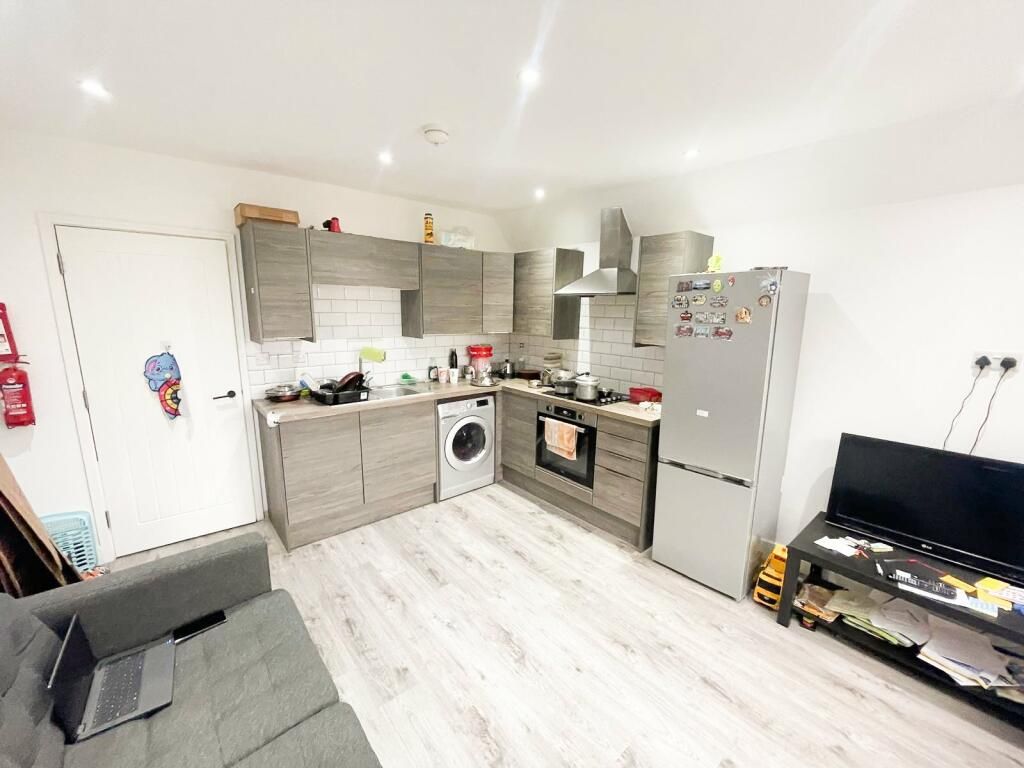 Property photo 1 of 4