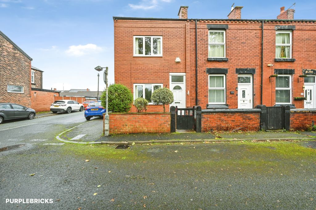 Property photo 1 of 25