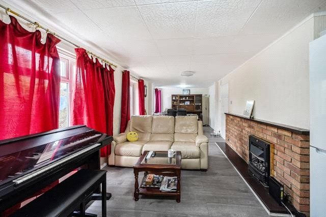 Property photo 3 of 18 Reception Room