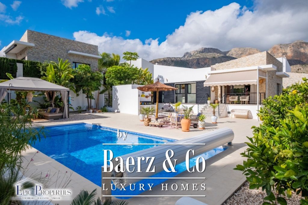 Property photo 1 of 33