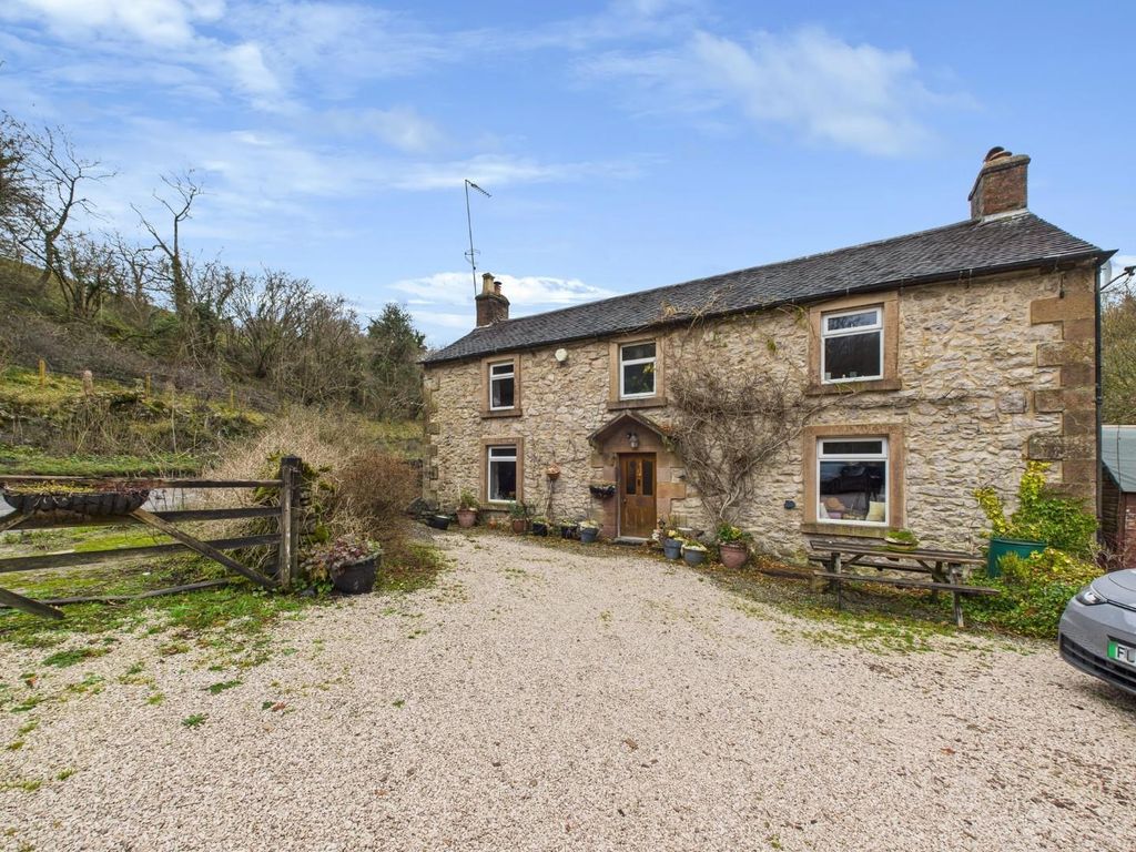 Property photo 2 of 41