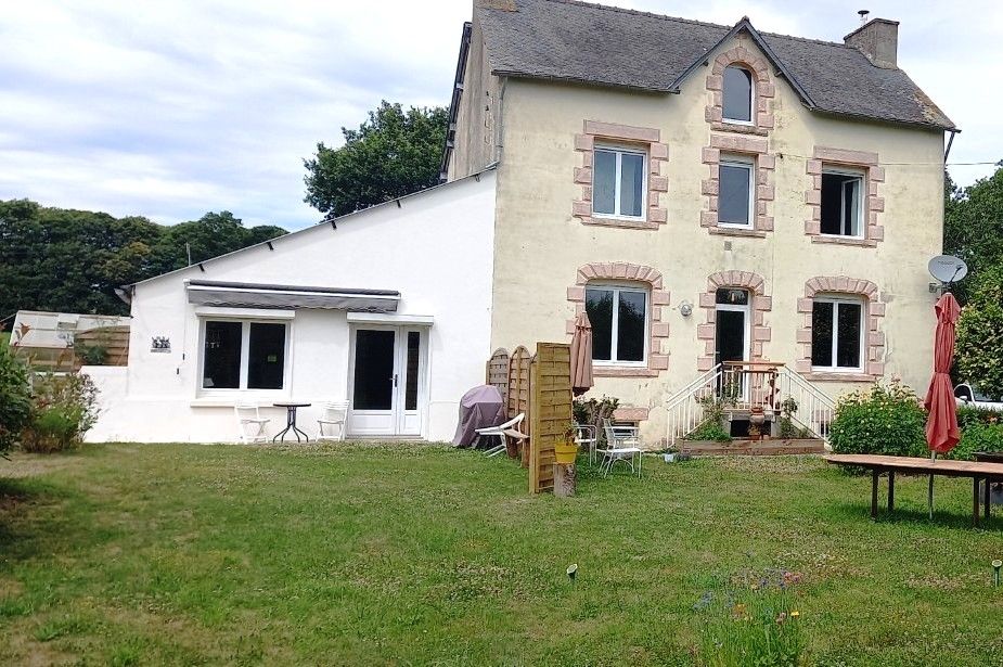 Property photo 1 of 31