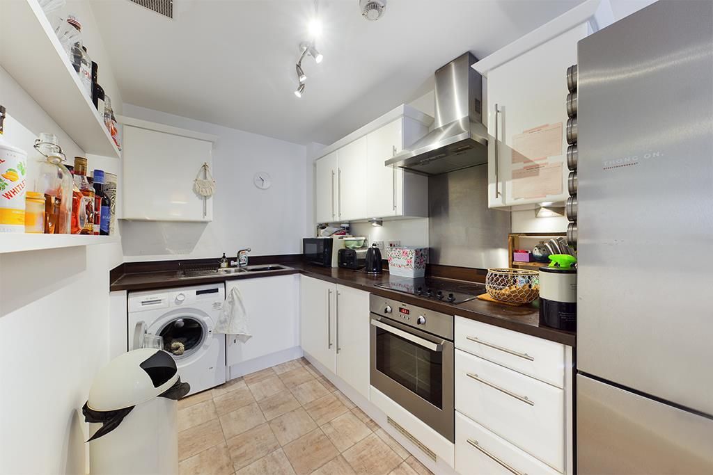 Property photo 3 of 9 Cam00627P1-Pr0174-Still05.Jpg