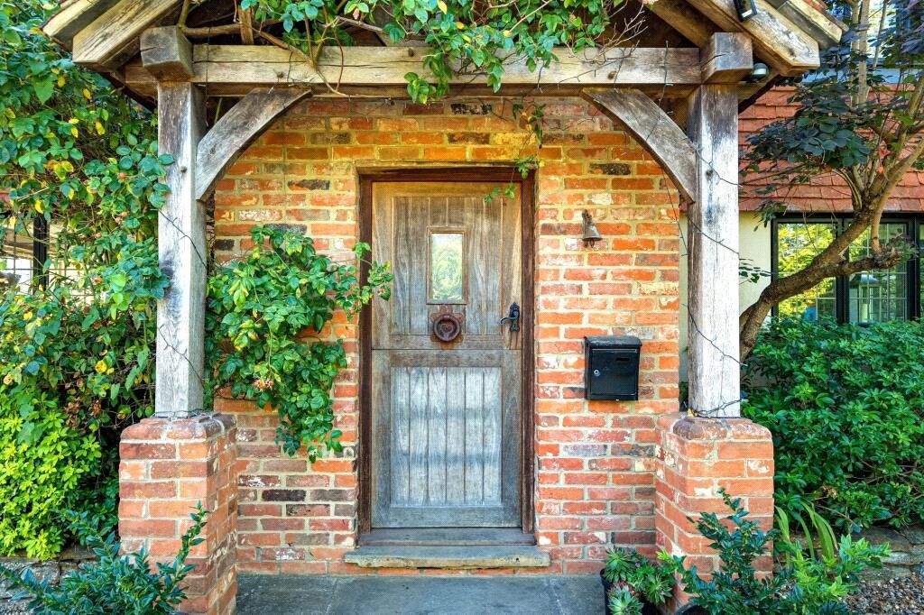 Property photo 2 of 11 Picture No. 13