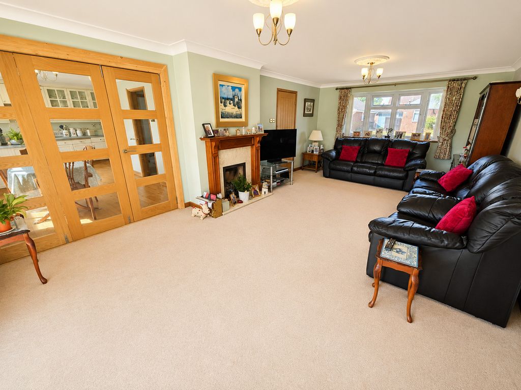 Property photo 3 of 20