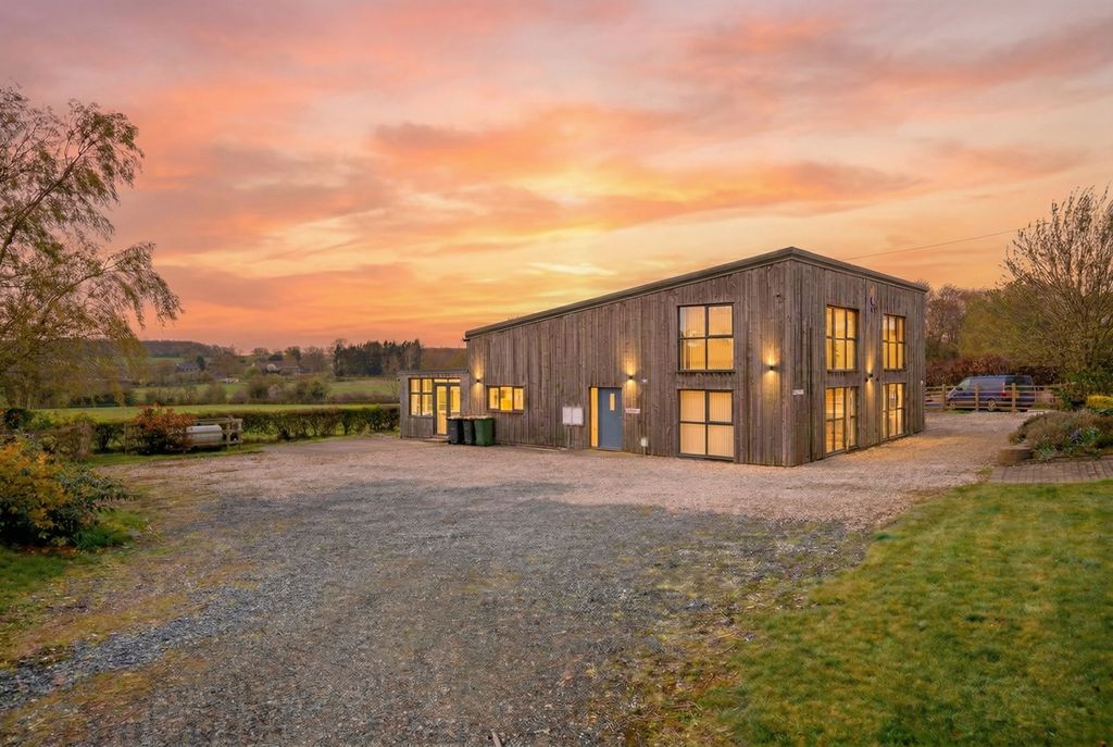 Property photo 1 of 31 Untitled-10-Enhanced-1775122682800-Enhanced-177512