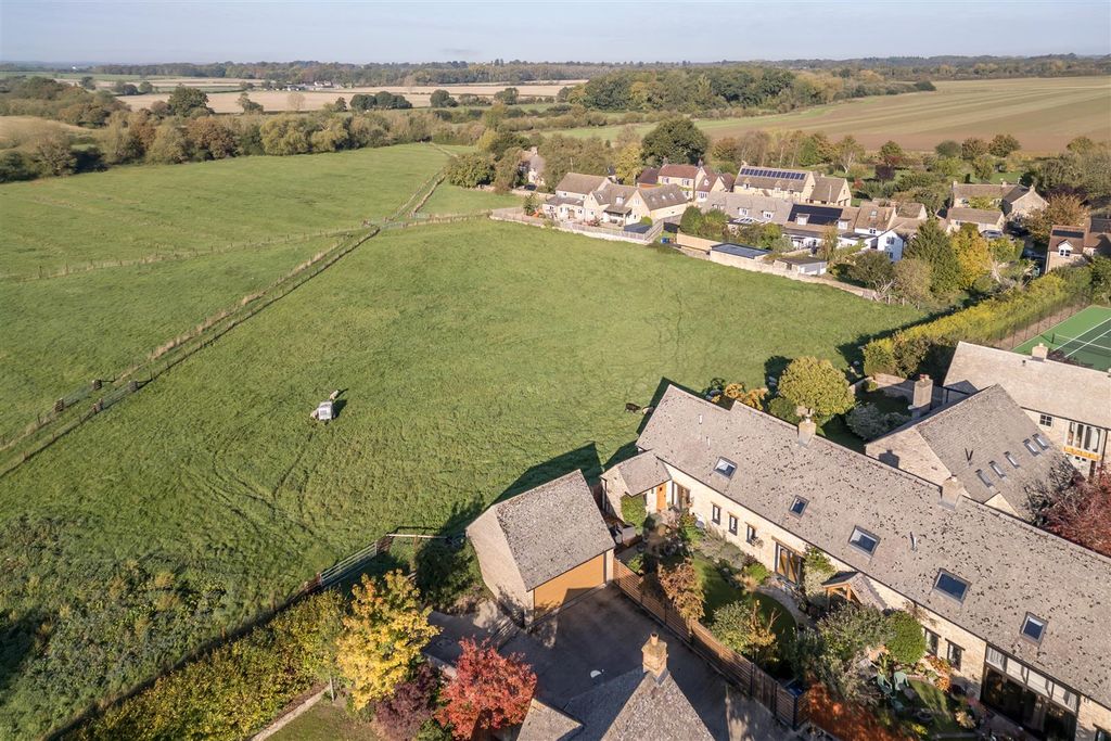 Property photo 2 of 21 Wideangles.Co.uk_Dji_0883E.Jpg