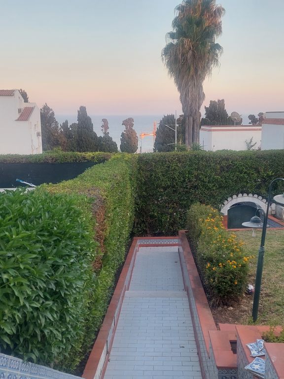 Property photo 1 of 25