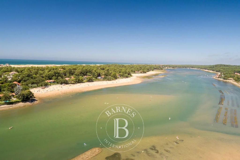 Property photo 1 of 1