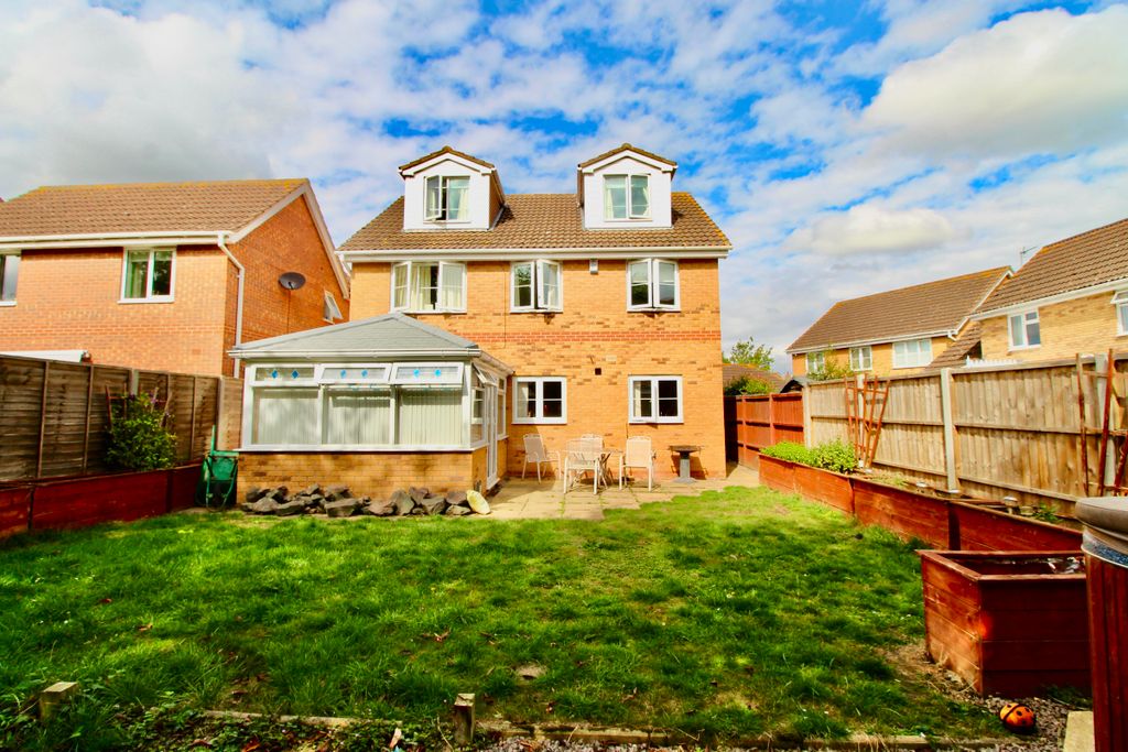Property photo 1 of 16