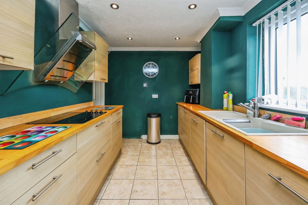 Property photo 3 of 22
