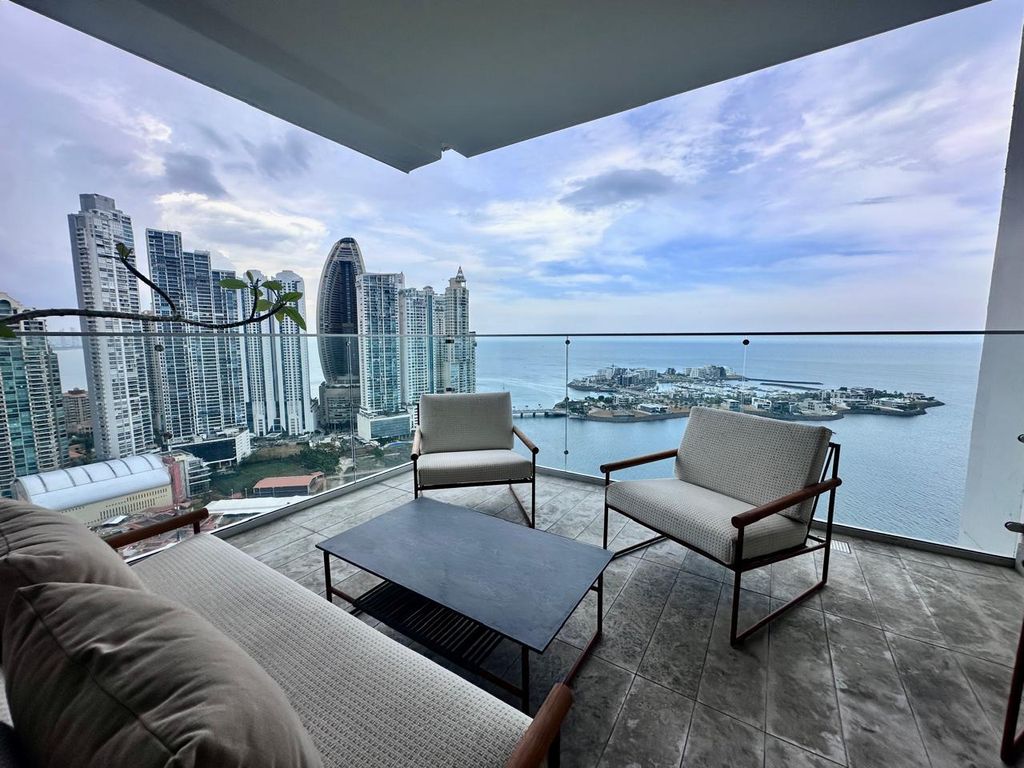 Property photo 1 of 30