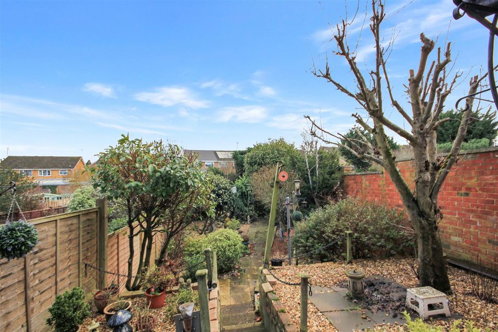 Property photo 2 of 18 Img_9912.Jpg