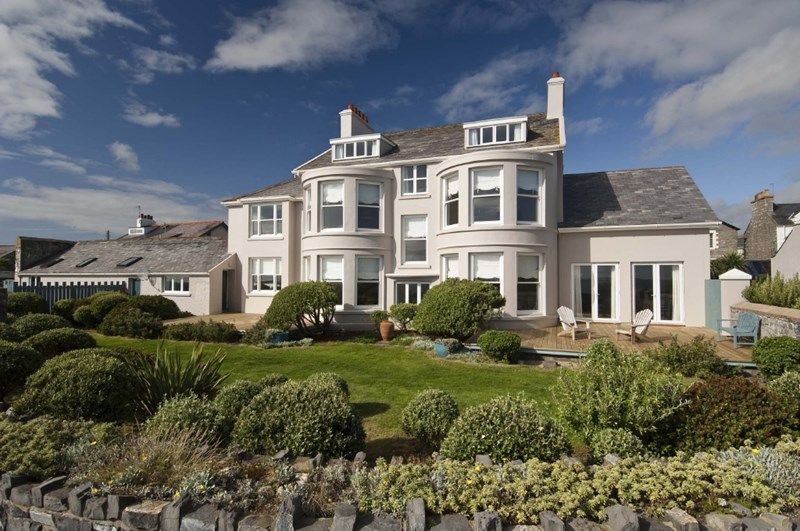 Property photo 1 of 14 Bay House