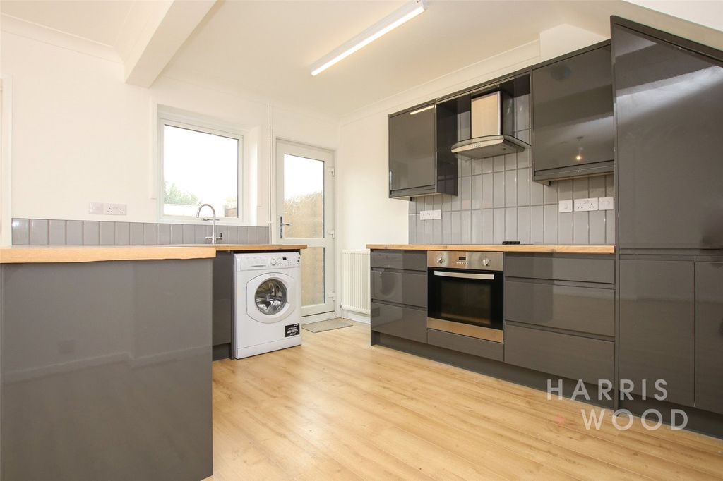 Property photo 2 of 14 Picture No. 06