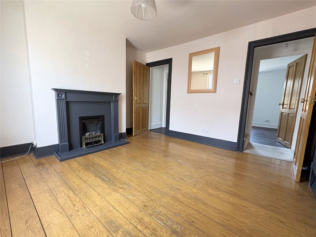 Property photo 2 of 14 Picture No. 38