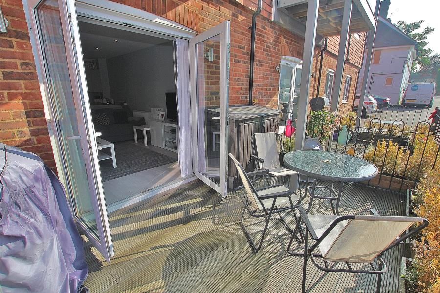 Property photo 2 of 10