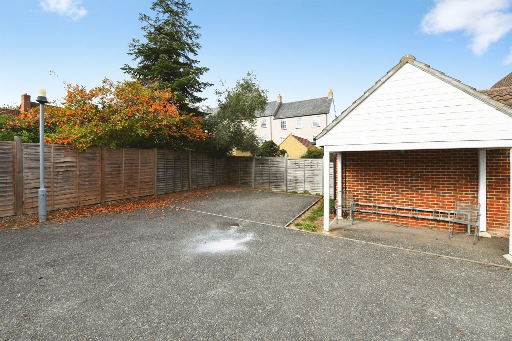 Property photo 3 of 8