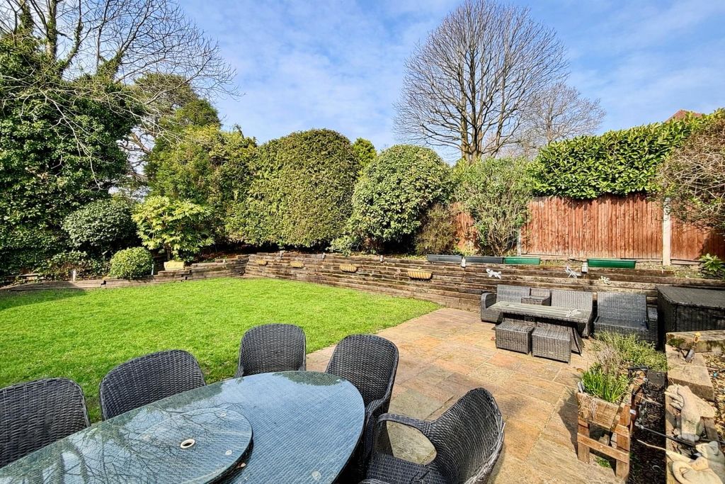 Property photo 2 of 19 D11B8F60-8490-4426-9Ca4-4F2E84D2Aebc.Png