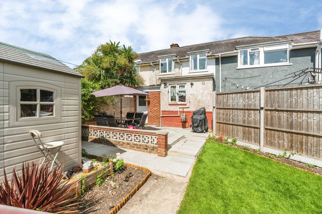 Property photo 2 of 18 Pbox-Img.Jpg