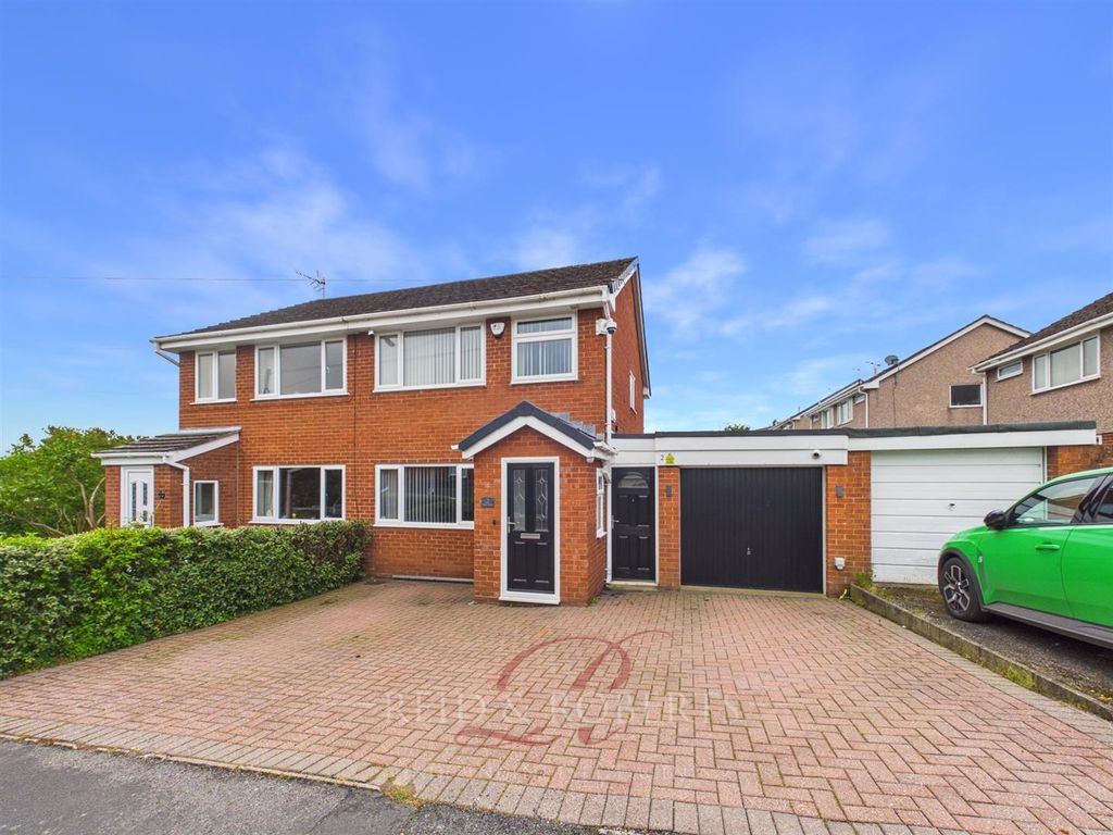 Property photo 1 of 30 Cam05148G0-Pr0199-Still034.Jpg