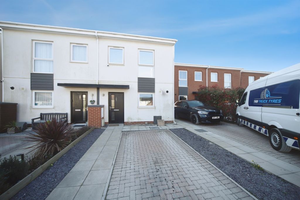 Property photo 1 of 19