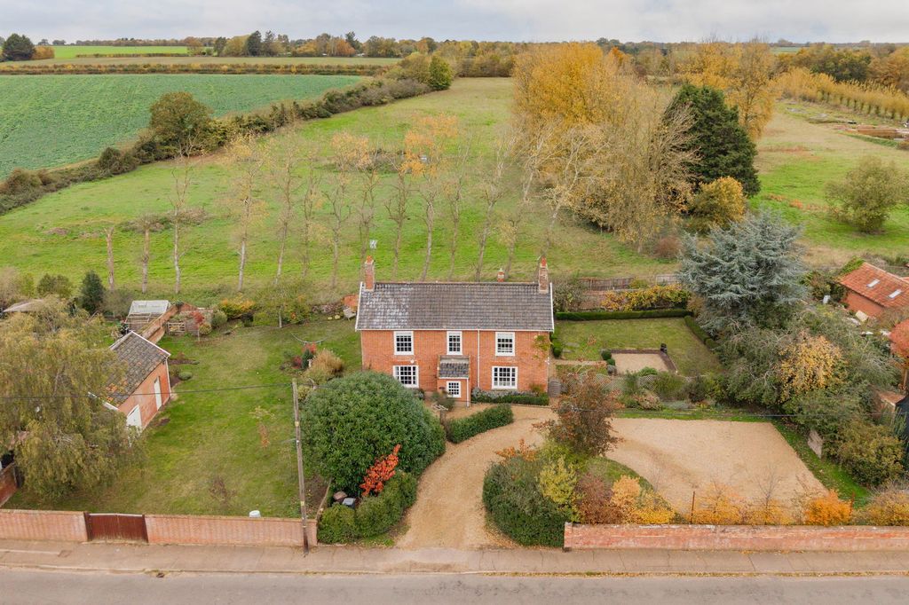 Property photo 1 of 30