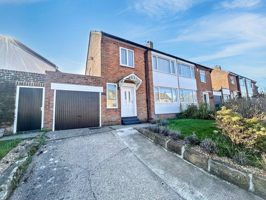 Property photo 1 of 23