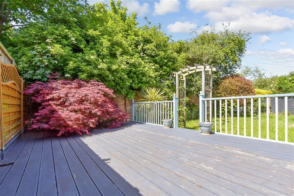 Property photo 3 of 16 Patio / Decking