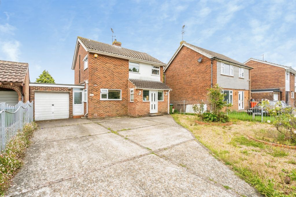 Property photo 1 of 11
