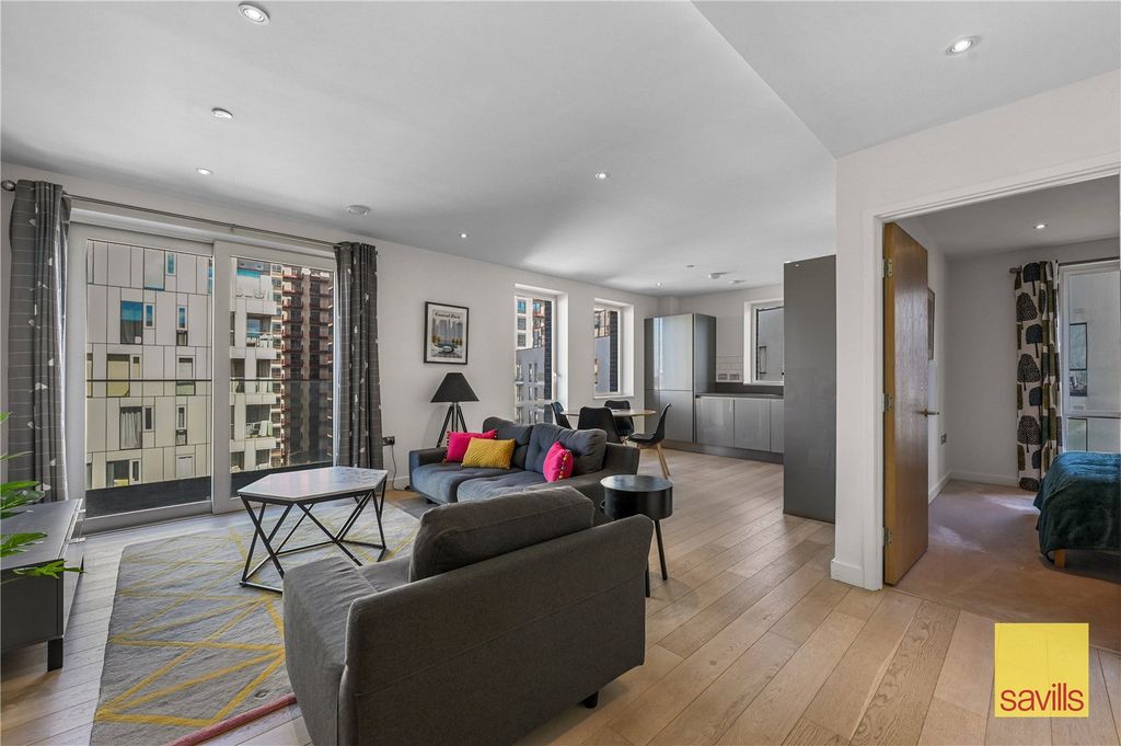 Property photo 1 of 18 Reception Room