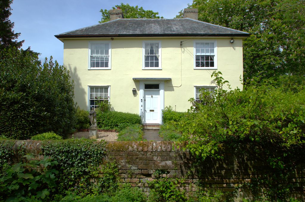 Property photo 1 of 34