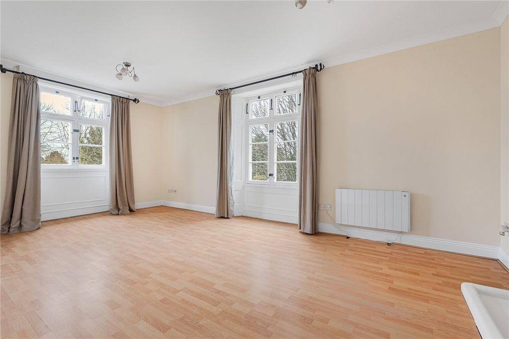 Property photo 2 of 9 Picture No. 07