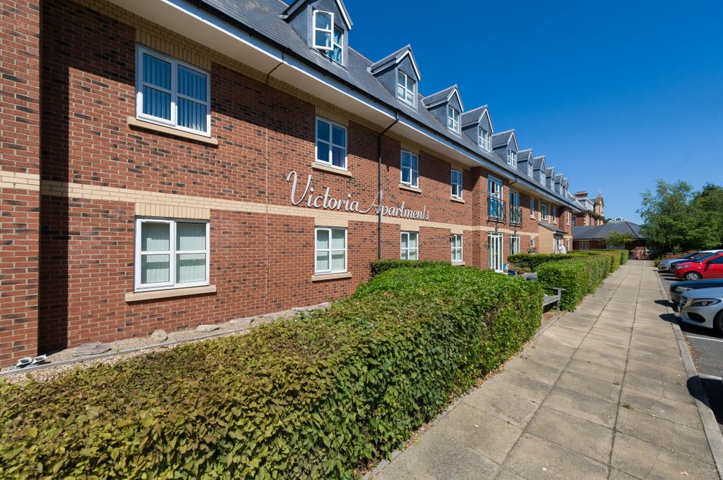 Property photo 1 of 3