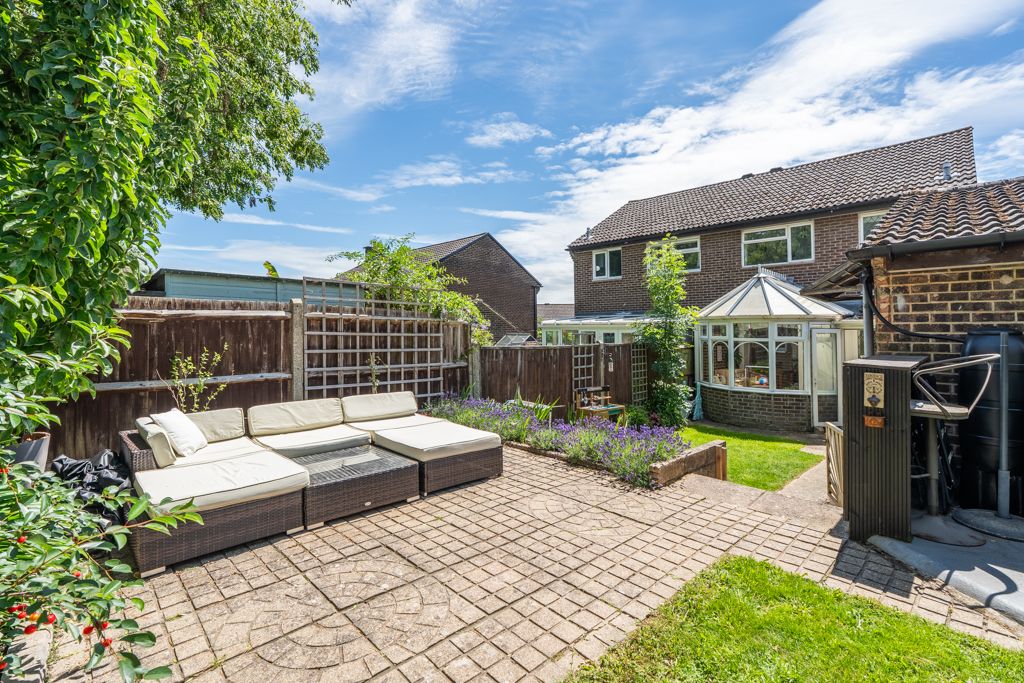 Property photo 2 of 16