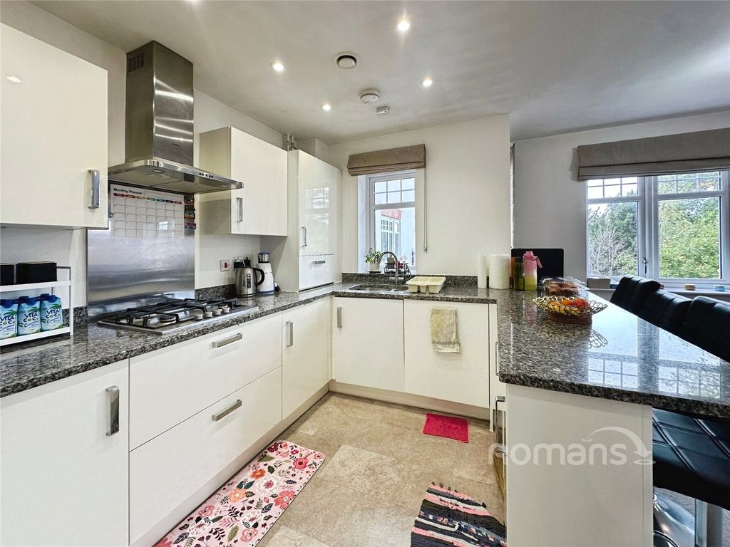 Property photo 3 of 9 Picture No. 20