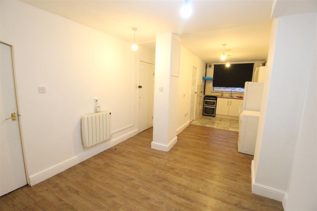 Property photo 1 of 10 Img_1456.Jpg