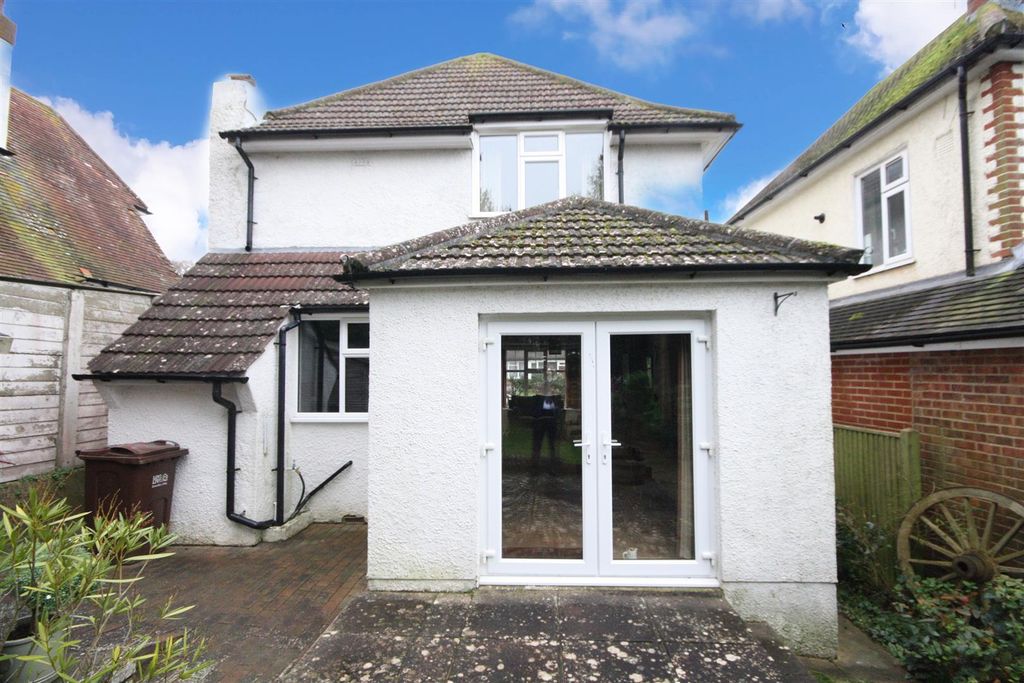 Property photo 1 of 22