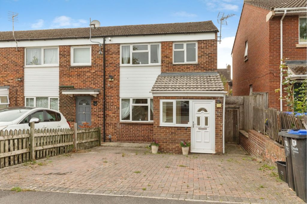 Property photo 1 of 23