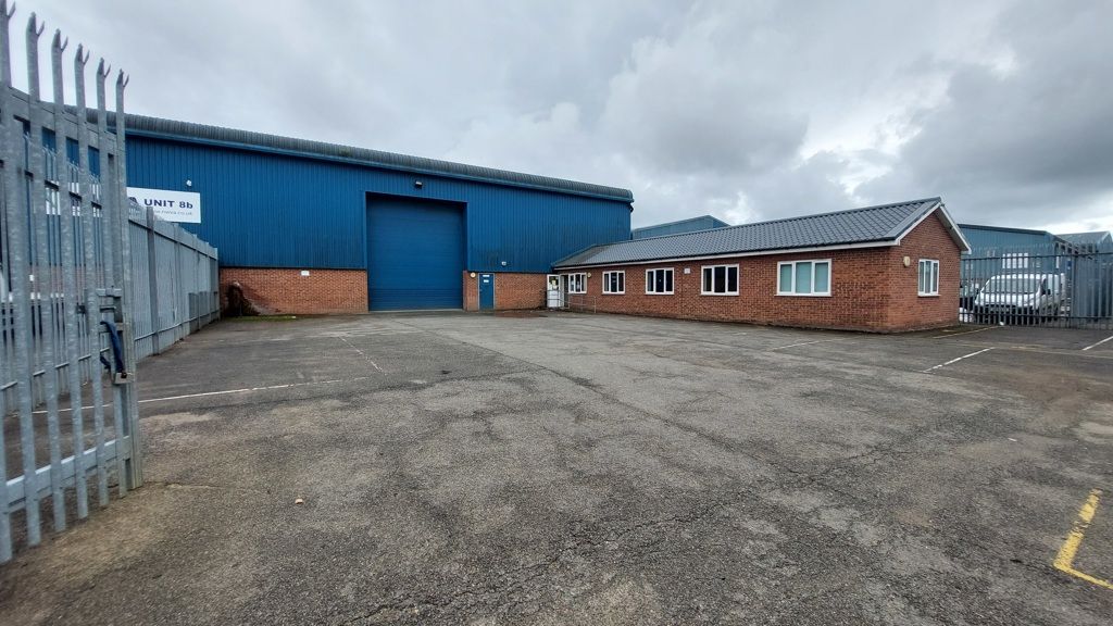 Property photo 1 of 12 Photo 35