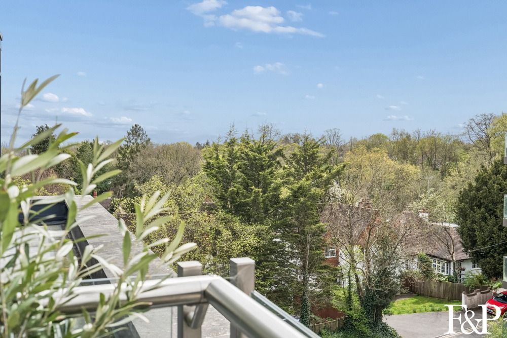 Property photo 1 of 18 4489663
