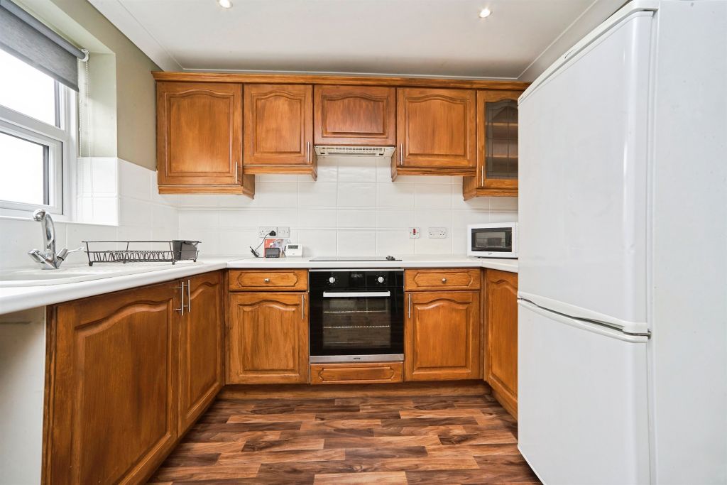 Property photo 3 of 14
